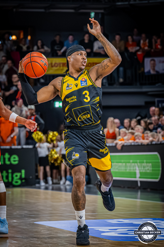 1. Basketball Bundesliga, easyCredit BBL, Saison 2025/2026, Herren, Hauptrunde, 24. Spieltag, 14.03.2026, RASTA Vechta - MHP Riesen Ludwigsburg
Stefan Smith (#3 - MHP Riesen Ludwigsburg) w&auml;hrend der Partie
Schlüsselwörter: 1. Bundesliga;14.03.2026;24. Spieltag;BBL;Basketball;Hauptrunde;Liga;Ludwigsburg;MHP;RASTA;RASTA Dome;RIESEN;Saison 2025/2026;Vechta;easycredit