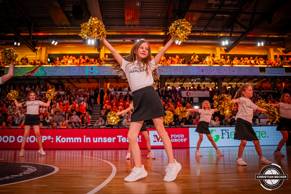 1. Basketball Bundesliga, easyCredit BBL, Saison 2025/2026, Herren, Hauptrunde, 24. Spieltag, 14.03.2026, RASTA Vechta - MHP Riesen Ludwigsburg
Mini Marleys (Cheerleader - RASTA Vechta) w&auml;hrend der Partie
Schlüsselwörter: 1. Bundesliga;14.03.2026;24. Spieltag;BBL;Basketball;Hauptrunde;Liga;Ludwigsburg;MHP;RASTA;RASTA Dome;RIESEN;Saison 2025/2026;Vechta;easycredit