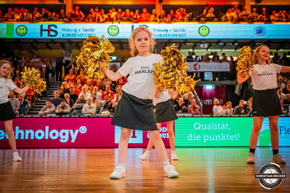 1. Basketball Bundesliga, easyCredit BBL, Saison 2025/2026, Herren, Hauptrunde, 24. Spieltag, 14.03.2026, RASTA Vechta - MHP Riesen Ludwigsburg
Mini Marleys (Cheerleader - RASTA Vechta) w&auml;hrend der Partie
Schlüsselwörter: 1. Bundesliga;14.03.2026;24. Spieltag;BBL;Basketball;Hauptrunde;Liga;Ludwigsburg;MHP;RASTA;RASTA Dome;RIESEN;Saison 2025/2026;Vechta;easycredit