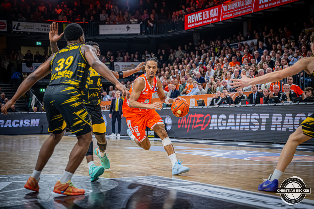 1. Basketball Bundesliga, easyCredit BBL, Saison 2025/2026, Herren, Hauptrunde, 24. Spieltag, 14.03.2026, RASTA Vechta - MHP Riesen Ludwigsburg
Alonzo Verge (#11 - RASTA Vechta) in Aktion
Schlüsselwörter: 1. Bundesliga;14.03.2026;24. Spieltag;BBL;Basketball;Hauptrunde;Liga;Ludwigsburg;MHP;RASTA;RASTA Dome;RIESEN;Saison 2025/2026;Vechta;easycredit