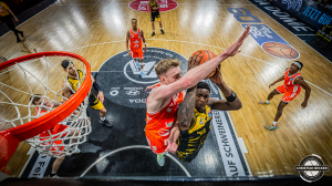 Dateiname=2026-03-14-RV-LUD-0172.jpg
Dateigröße=1096KB
Abmessungen: 2000x1125
hinzugefügt am: 15. März 2026 2026-03-14-RV-LUD-0172.jpg