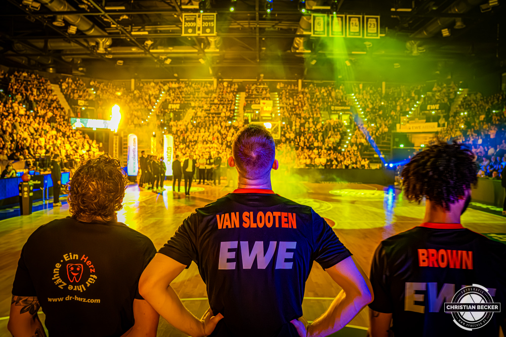 1. Basketball Bundesliga, easyCredit BBL, Saison 2025/2026, Herren, Hauptrunde, 23. Spieltag, 08.03.2026, EWE Baskets Oldenburg - RASTA Vechta
Luc van Slooten (#6 - RASTA Vechta) vor der Partie
Schlüsselwörter: 08.03.2026;1. Bundesliga;23. Spieltag;BBL;Basketball;Baskets;EWE;EWE Arena;Hauptrunde;Liga;Oldenburg;RASTA;Saison 2025/2026;Vechta;easycredit