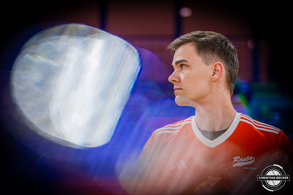 1. Basketball Bundesliga, easyCredit BBL, Saison 2025/2026, Herren, Hauptrunde, 25. Spieltag, 21.03.2026, RASTA Vechta - NINERS Chemnitz
Joschka Ferner (#9 - RASTA Vechta) vor der Partie
Schlüsselwörter: 1. Bundesliga;21.03.2026;25. Spieltag;BBL;Basketball;Chemnitz;Hauptrunde;Liga;NINERS;RASTA;RASTA Dome;Saison 2025/2026;Vechta;easycredit