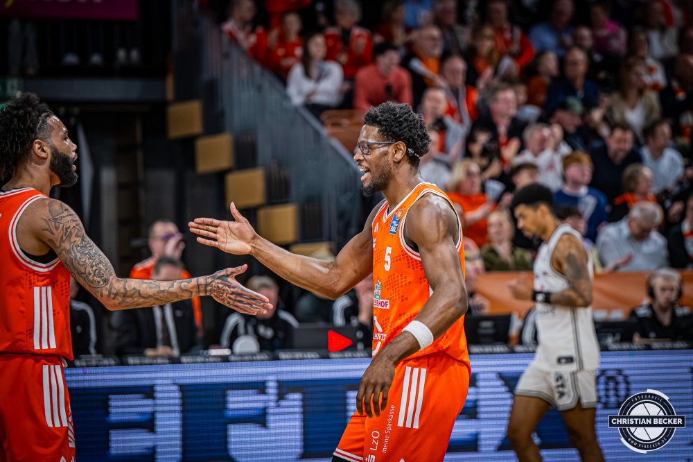 1. Basketball Bundesliga, easyCredit BBL, Saison 2025/2026, Herren, Hauptrunde, 27. Spieltag, 02.04.2026, RASTA Vechta - BMA365 Bamberg Baskets
TJ Bamba (#5 - RASTA Vechta) w&auml;hrend der Partie
Schlüsselwörter: 02.04.2026;1. Bundesliga;27. Spieltag;365;BBL;BMA;Bamberg;Basketball;Baskets;Hauptrunde;Liga;RASTA;RASTA Dome;Saison 2025/2026;Vechta;easycredit