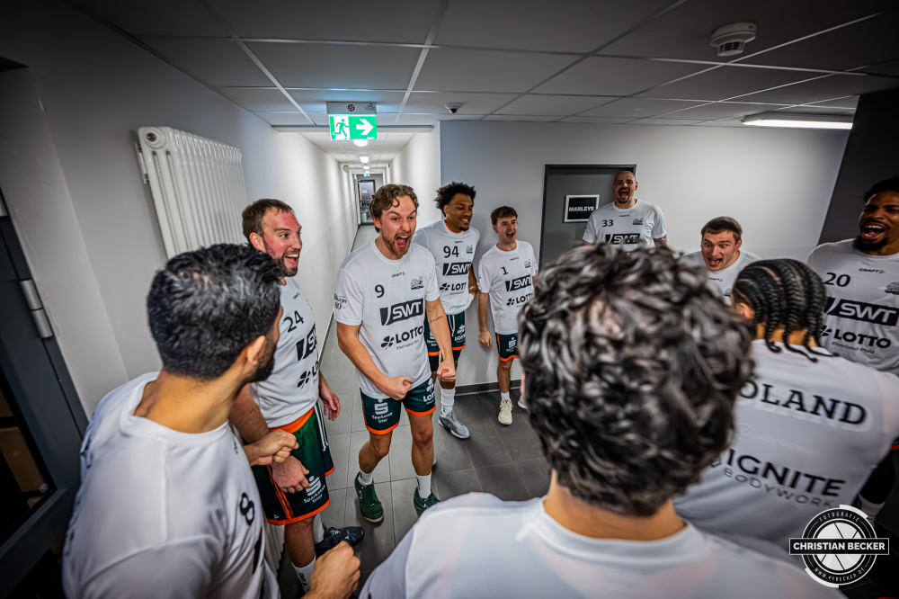 1. Basketball Bundesliga, easyCredit BBL, Saison 2025/2026, Herren, Hauptrunde, 29. Spieltag, 11.04.2026, RASTA Vechta - Gladiators Trier
Marco Hollersbacher (#9 - VET-CONCEPT Gladiators Trier) vor der Partie
Schlüsselwörter: 1. Bundesliga;11.04.2026;29. Spieltag;BBL;Basketball;Gladiators;Hauptrunde;Liga;RASTA;RASTA Dome;Saison 2025/2026;Trier;VET-CONCEPT;Vechta;easycredit