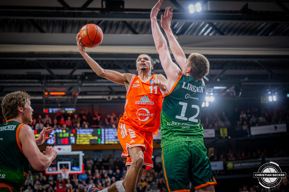 1. Basketball Bundesliga, easyCredit BBL, Saison 2025/2026, Herren, Hauptrunde, 29. Spieltag, 11.04.2026, RASTA Vechta - Gladiators Trier
Alonzo Verge (#11 - RASTA Vechta) in Aktion
Schlüsselwörter: 1. Bundesliga;11.04.2026;29. Spieltag;BBL;Basketball;Gladiators;Hauptrunde;Liga;RASTA;RASTA Dome;Saison 2025/2026;Trier;VET-CONCEPT;Vechta;easycredit