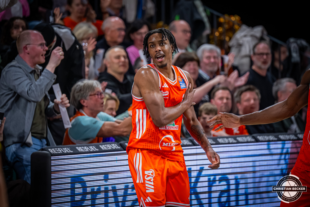 1. Basketball Bundesliga, easyCredit BBL, Saison 2025/2026, Herren, Hauptrunde, 29. Spieltag, 11.04.2026, RASTA Vechta - Gladiators Trier
Malik Parsons (#3 - RASTA Vechta) w&auml;hrend der Partie
Schlüsselwörter: 1. Bundesliga;11.04.2026;29. Spieltag;BBL;Basketball;Gladiators;Hauptrunde;Liga;RASTA;RASTA Dome;Saison 2025/2026;Trier;VET-CONCEPT;Vechta;easycredit