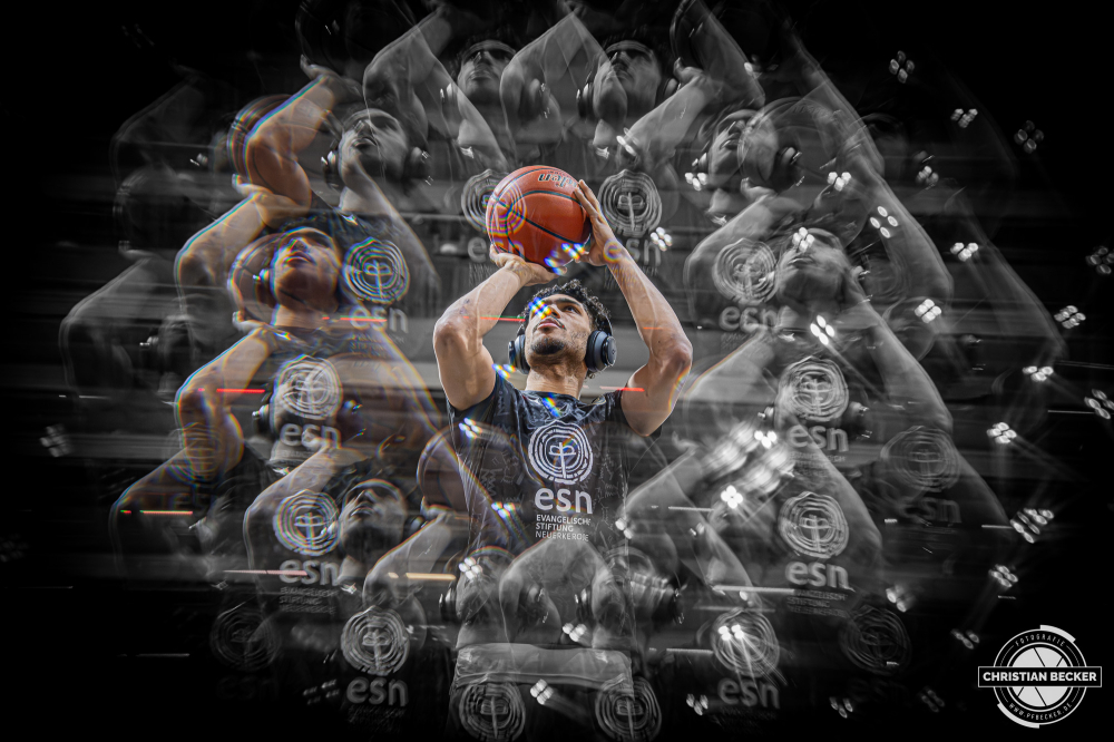 1. Basketball Bundesliga, easyCredit BBL, Saison 2025/2026, Herren, Hauptrunde, 31. Spieltag, 24.04.2026, RASTA Vechta - L&ouml;wen Braunschweig
Adrian Worthy (#0 - Basketball L&ouml;wen Braunschweig) vor der Partie
Schlüsselwörter: 1. Bundesliga;24.04.2026;31. Spieltag;BBL;Basketball;Braunschweig;Hauptrunde;Liga;L&ouml;wen;RASTA;RASTA Dome;Saison 2025/2026;Vechta;easycredit