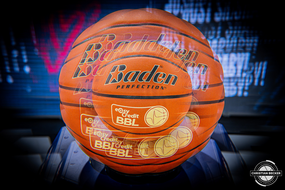 1. Basketball Bundesliga, easyCredit BBL, Saison 2025/2026, Herren, Hauptrunde, 31. Spieltag, 24.04.2026, RASTA Vechta - L&ouml;wen Braunschweig
Der Spielball der easyCredit Basketball Bundesliga
Schlüsselwörter: 1. Bundesliga;24.04.2026;31. Spieltag;BBL;Basketball;Braunschweig;Hauptrunde;Liga;L&ouml;wen;RASTA;RASTA Dome;Saison 2025/2026;Vechta;easycredit