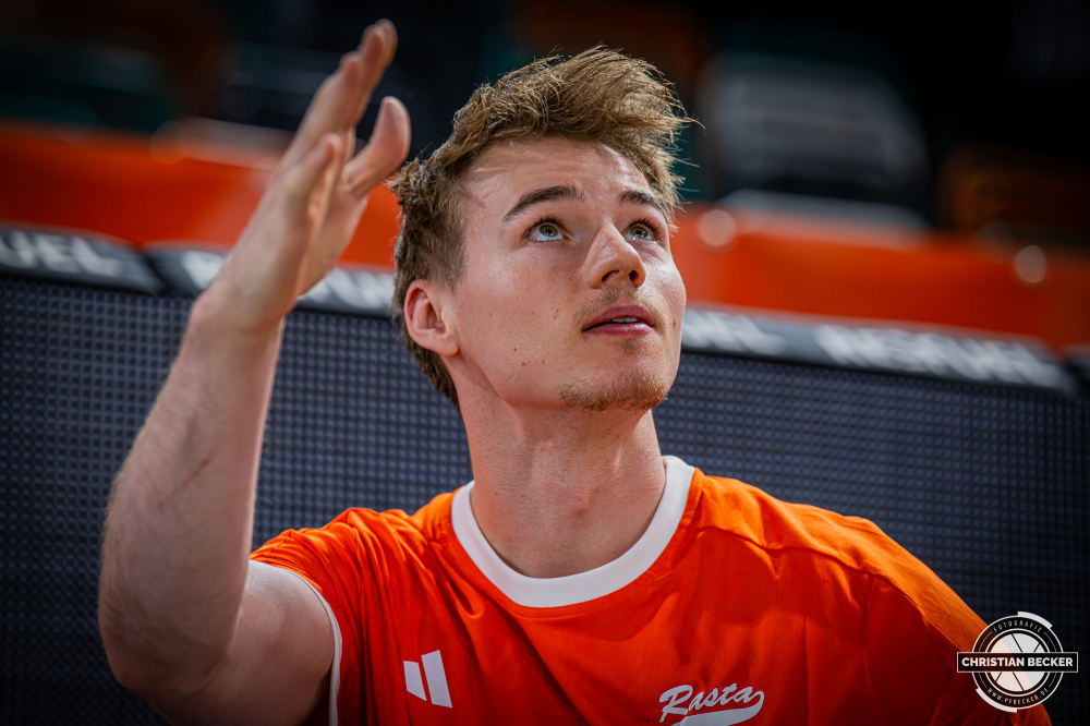 1. Basketball Bundesliga, easyCredit BBL, Saison 2026/2027, Herren, Hauptrunde, 2. Spieltag, 24.09.2026, RASTA Vechta - Bamberg Baskets
Timo Lanm&uuml;ller (#77 - RASTA Vechta) vor der Partie
Schlüsselwörter: 1. Bundesliga;2. Spieltag;24.09.2026;BBL;BMA 365;Bamberg;Basketball;Baskets;Hauptrunde;Liga;RASTA;RASTA Dome;Saison 2025/2026;Vechta;easycredit