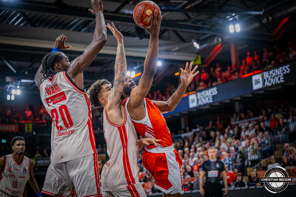 1. Basketball Bundesliga, easyCredit BBL, Saison 2026/2027, Herren, Hauptrunde, 2. Spieltag, 24.09.2026, RASTA Vechta - Bamberg Baskets
Llyod Pandy (#2 - RASTA Vechta) beim Korbleger
Schlüsselwörter: 1. Bundesliga;2. Spieltag;24.09.2026;BBL;BMA 365;Bamberg;Basketball;Baskets;Hauptrunde;Liga;RASTA;RASTA Dome;Saison 2025/2026;Vechta;easycredit