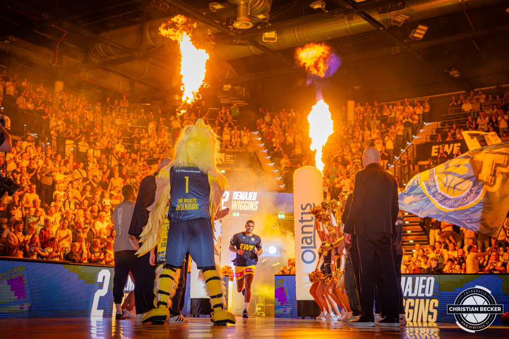 1. Basketball Bundesliga, easyCredit BBL, Saison 2026/2027, Herren, Hauptrunde, 3. Spieltag, 27.09.2026, EWE Baskets Oldenburg - Veolia Towers Hamburg
EWE Baskets Oldenburg gegen Veolia Towers Hamburg
Schlüsselwörter: 1. Bundesliga;27.09.2026;3. Spieltag;BBL;Basketball;Baskets;EWE;Hamburg;Hauptrunde;Liga;Oldenburg;RASTA Dome;Saison 2026/2027;Towers;Veolia;easycredit
