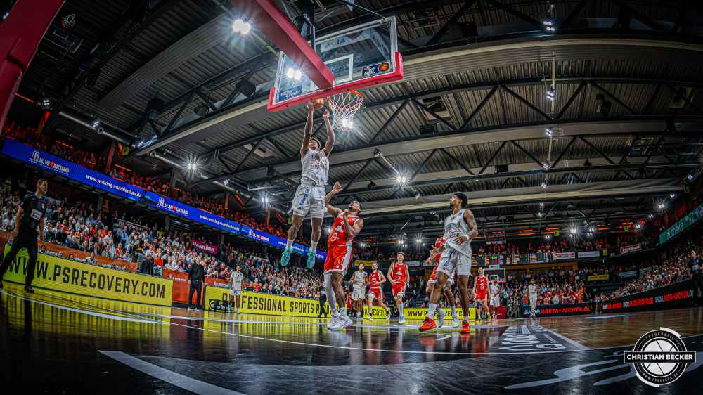 1. Basketball Bundesliga, easyCredit BBL, Saison 2026/2027, Herren, Hauptrunde, 5. Spieltag, 10.10.2026, RASTA Vechta - ratiopharm ulm
Meissa Faye (#11 - ratiopharm ulm) beim Korbleger
Schlüsselwörter: 1. Bundesliga;10.10.2026;5. Spieltag;BBL;Basketball;Hauptrunde;Liga;RASTA;RASTA Dome;Saison 2026/2027;Ulm;Vechta;easycredit;ratiopharm