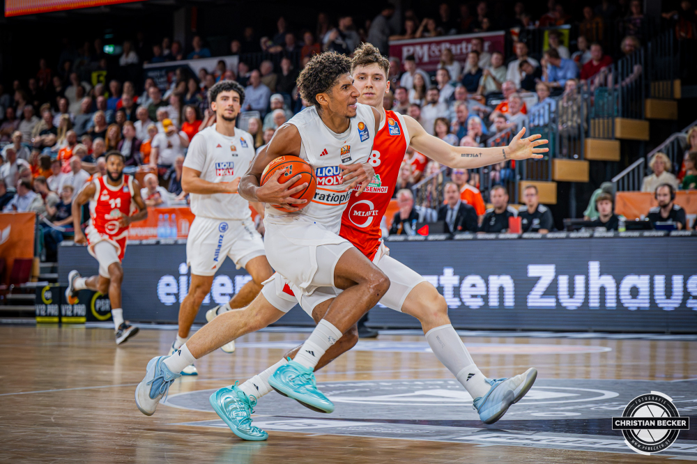 1. Basketball Bundesliga, easyCredit BBL, Saison 2026/2027, Herren, Hauptrunde, 5. Spieltag, 10.10.2026, RASTA Vechta - ratiopharm ulm
Meissa Faye (#11 - ratiopharm ulm) in Aktion
Schlüsselwörter: 1. Bundesliga;10.10.2026;5. Spieltag;BBL;Basketball;Hauptrunde;Liga;RASTA;RASTA Dome;Saison 2026/2027;Ulm;Vechta;easycredit;ratiopharm